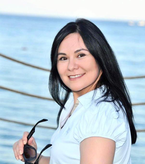  Алуа Єсмаханова